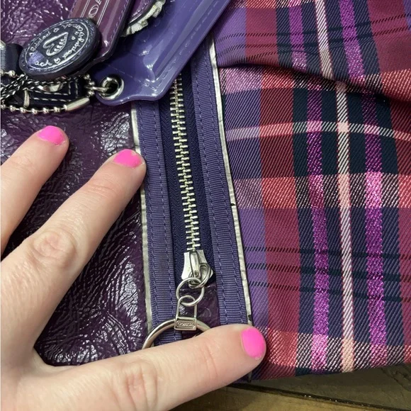 Coach Poppy Tartan Plaid Glam Tote Bag - Picture 14 of 15
